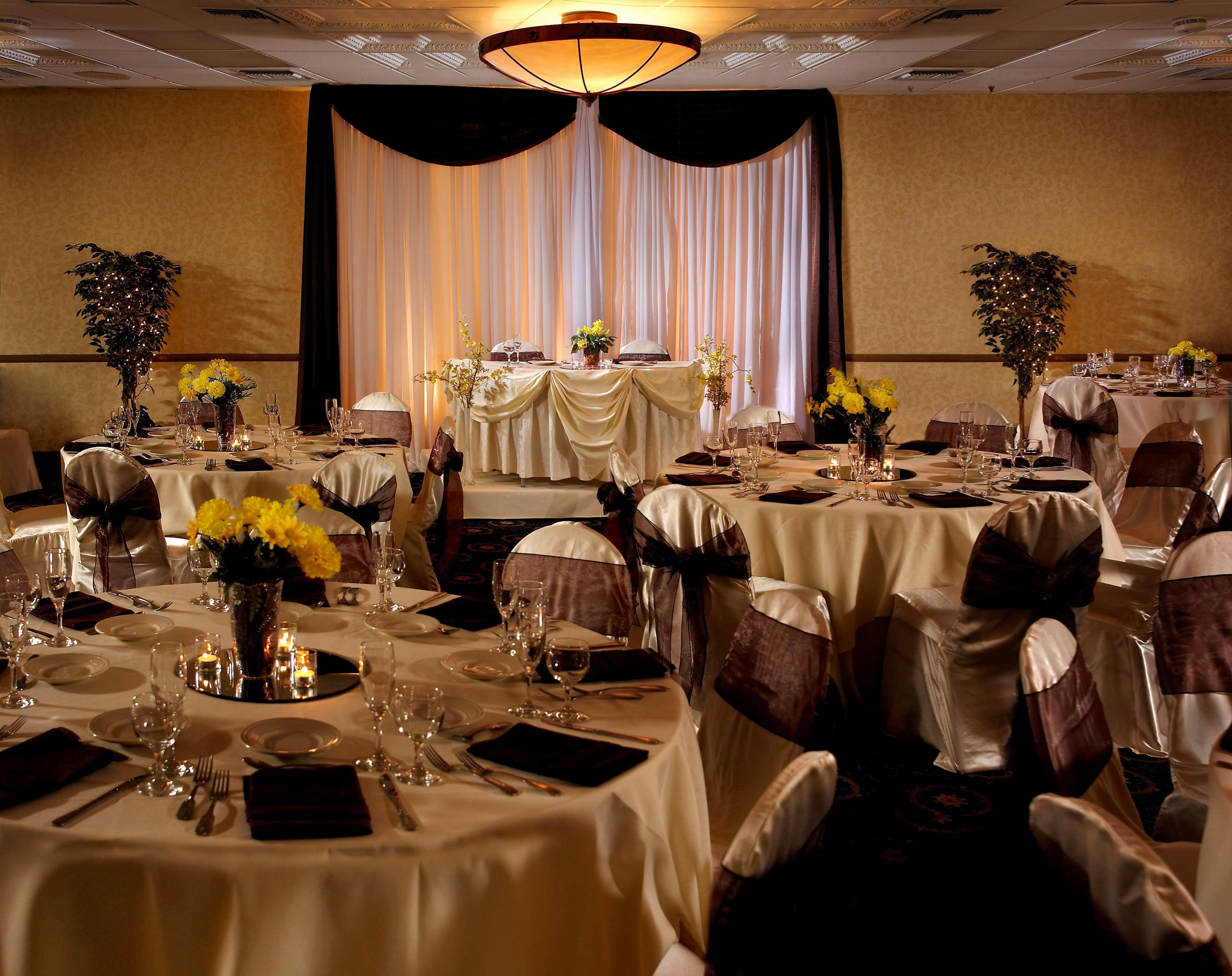 Buena Park Grand Hotel & Suites Eksteriør bilde