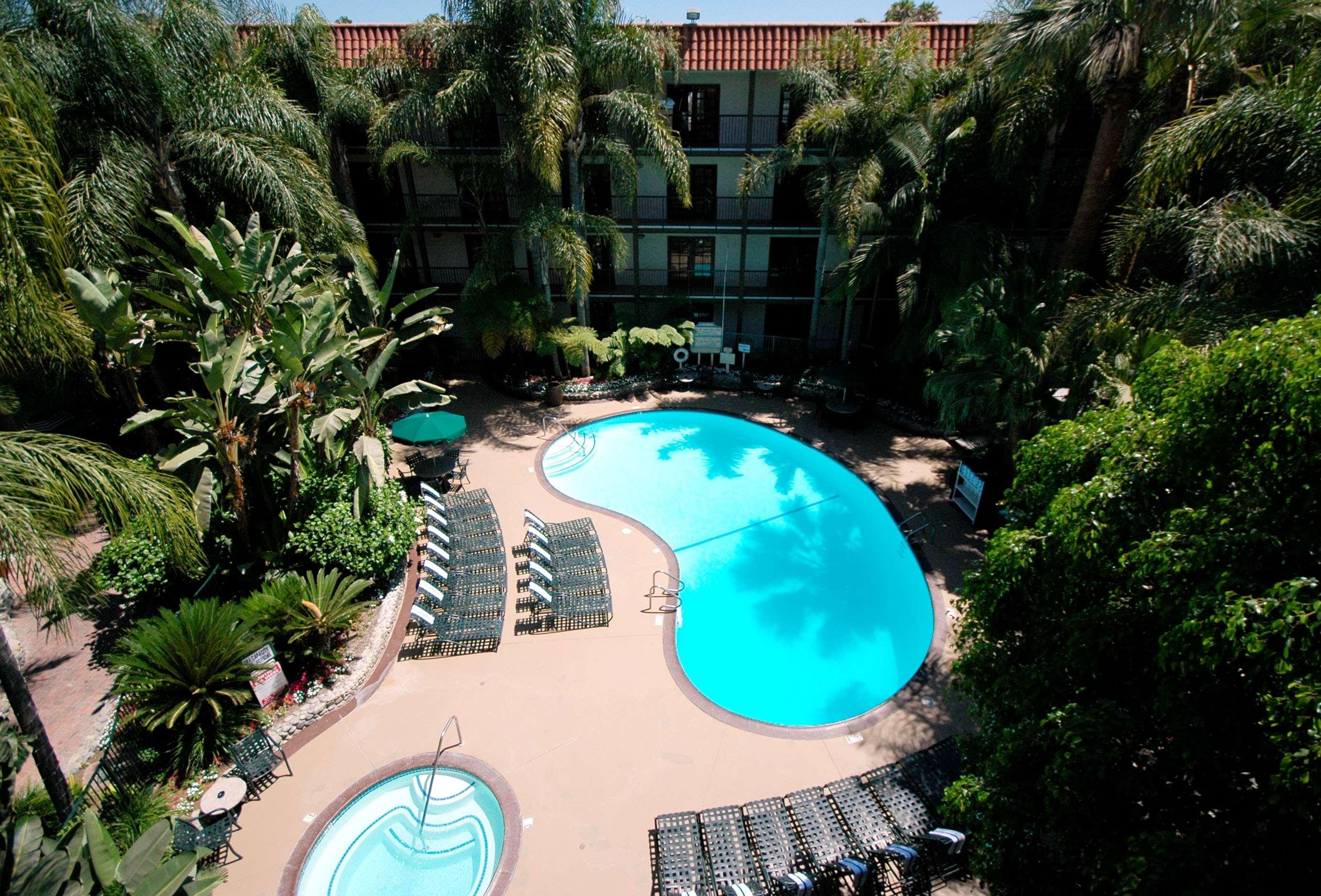 Buena Park Grand Hotel & Suites Eksteriør bilde