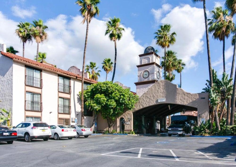 Buena Park Grand Hotel & Suites Eksteriør bilde